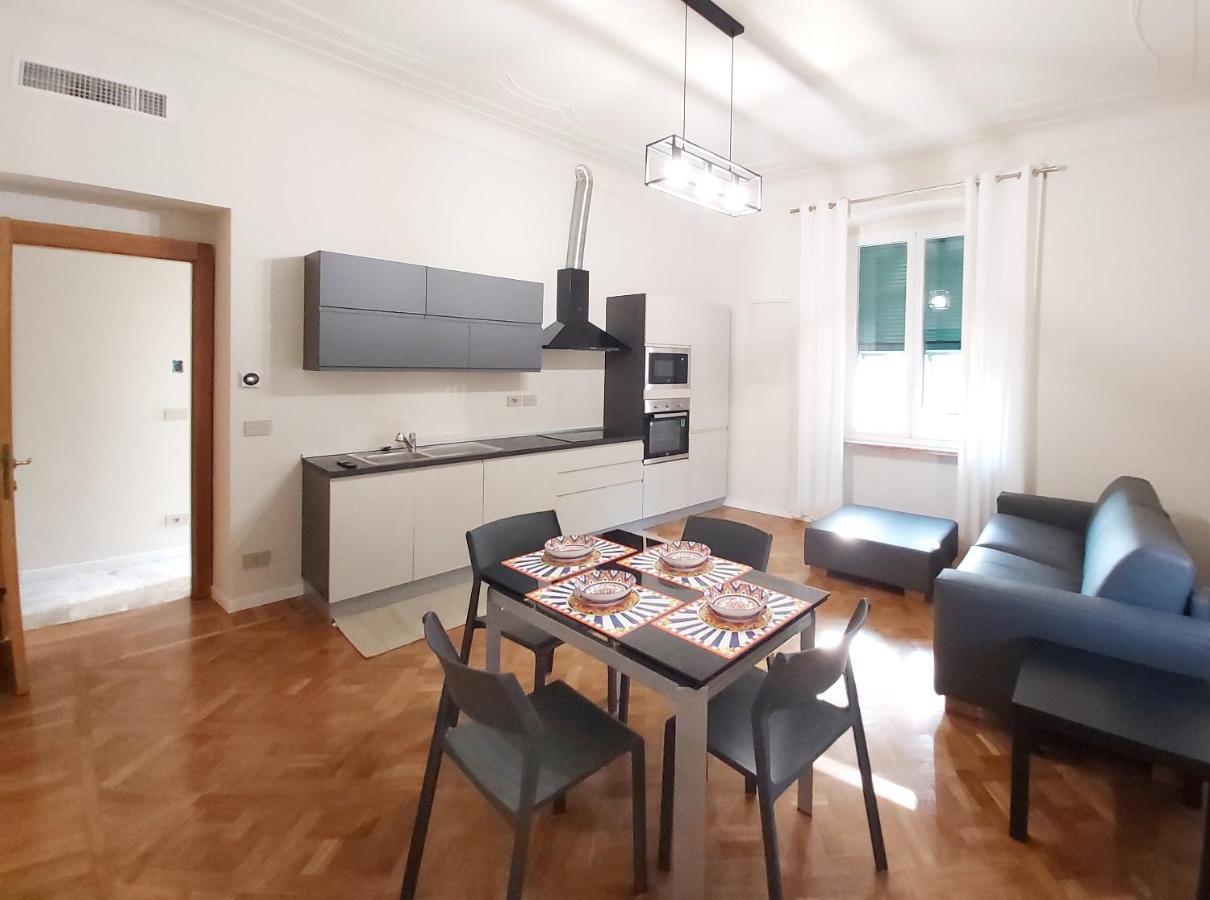 Apartamento Le Due Piazze Génova Exterior foto